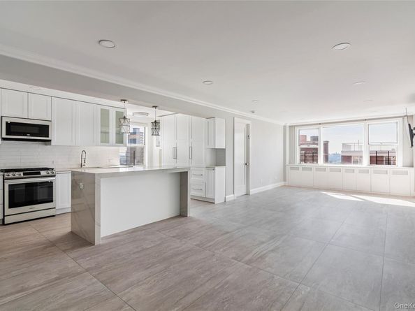 3755 Henry Hudson Parkway 14A, Bronx NY 10463