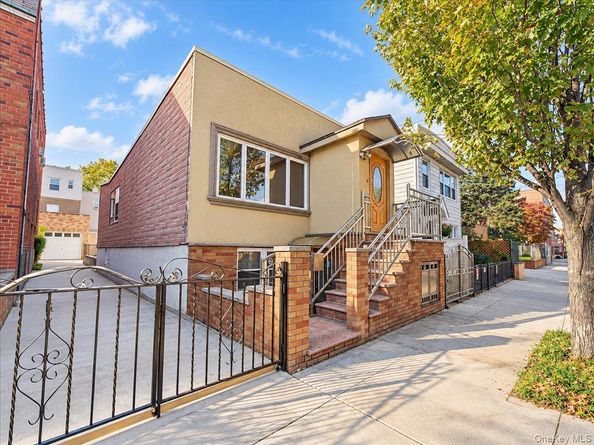 61-28 56th Avenue, Maspeth NY 11378