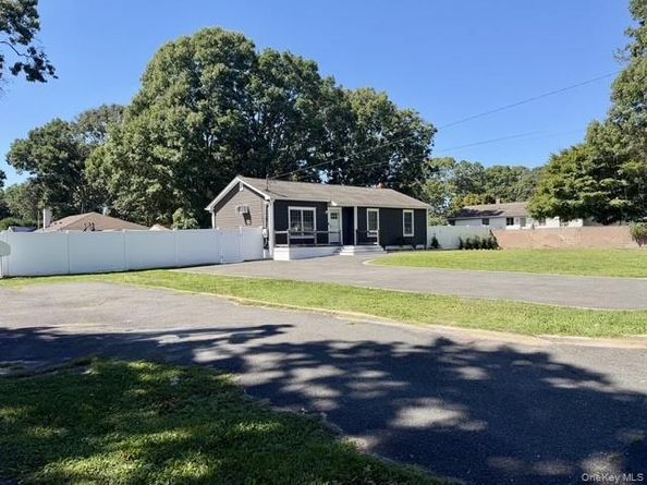 108 Floyd Road, Shirley NY 11967