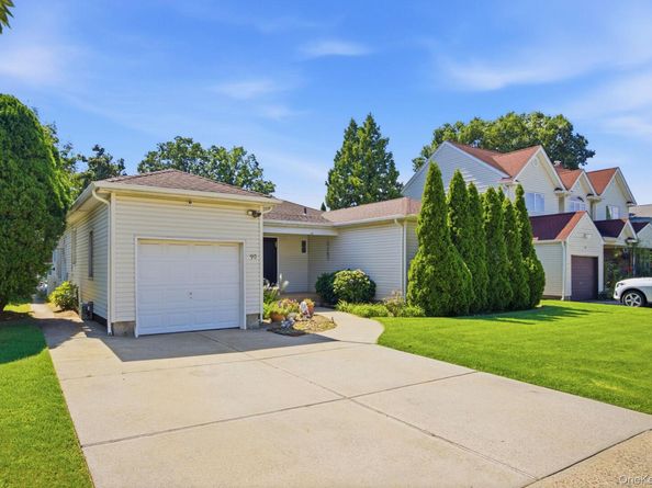 90 Joseph Street, New Hyde Park NY 11040