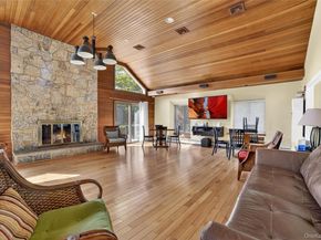 218 Tree Top Crescent, Rye Brook NY 10573