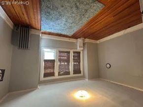 62-53 80th Road, Glendale NY 11385