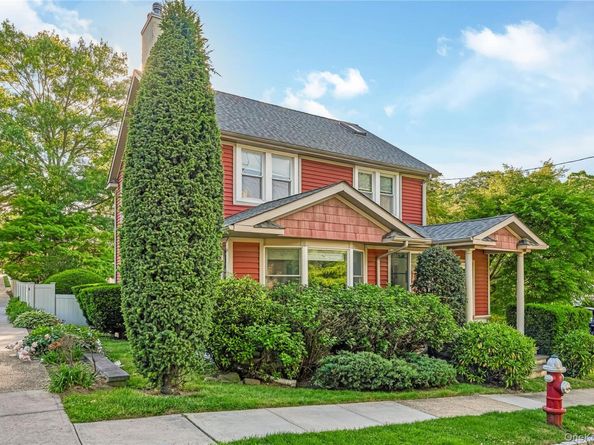 134 Singworth Street, Oyster Bay NY 11771