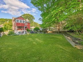 134 Singworth Street, Oyster Bay NY 11771