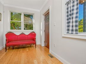 134 Singworth Street, Oyster Bay NY 11771