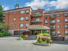 24 Ray Place 14, Scarsdale NY 10583