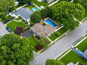 2 Pueblo Court, Sayville NY 11782