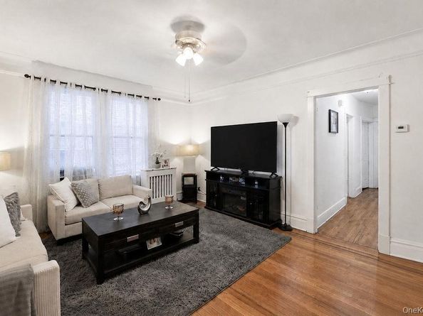 2876 Harrington Avenue, Bronx NY 10461