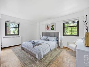 33-52 Crescent Street 4C, Astoria NY 11106