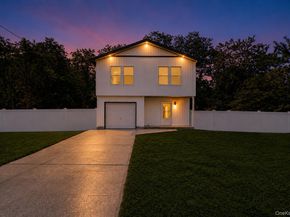 8 Brush Road, Mastic Beach NY 11951