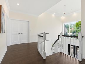 19412 Dunton Avenue, Holliswood NY 11423