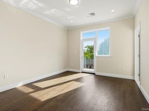 19412 Dunton Avenue, Holliswood NY 11423
