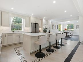 19412 Dunton Avenue, Holliswood NY 11423