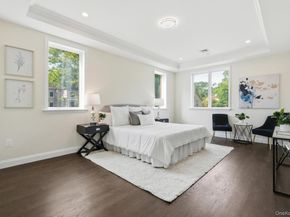 19412 Dunton Avenue, Holliswood NY 11423