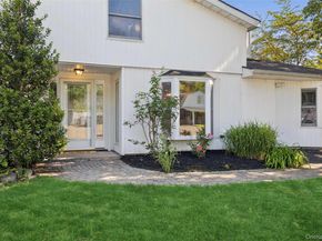 5 Grendon Lane, Farmingville NY 11738