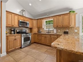 634 Myrtle Avenue, West Islip NY 11795