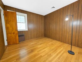 255-40 147th Drive, Rosedale NY 11422