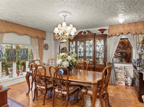 315 Wynsum Avenue, Merrick NY 11566