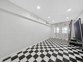 7008 165th Street, Fresh Meadows NY 11365