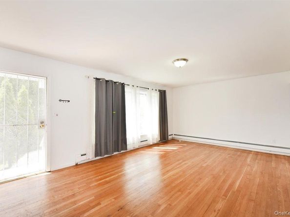 88-05 Winchester Boulevard, Queens Village NY 11427