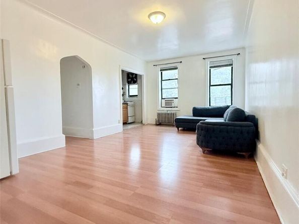 50-05 43rd Avenue 2F, Woodside NY 11377