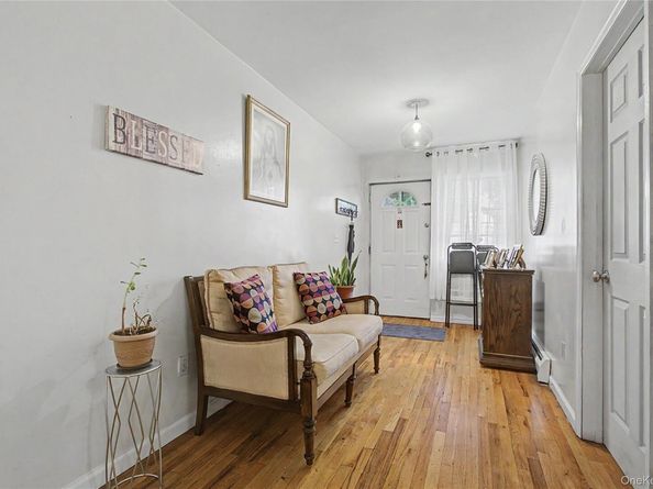 2722 Wallace Avenue, Bronx NY 10467