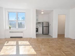 30-11 Parsons Boulevard 2T, Flushing NY 11354