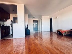43-10 Kissena Boulevard 7J, Flushing NY 11355