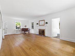210 Demott Avenue, Rockville Centre NY 11570