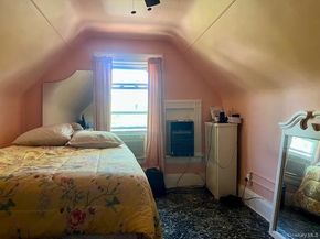 8424 109th Street, Richmond Hill NY 11418