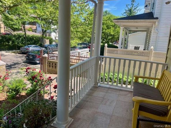 8424 109th Street, Richmond Hill NY 11418