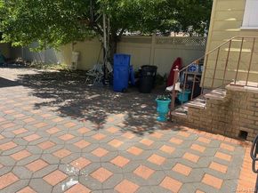 8424 109th Street, Richmond Hill NY 11418