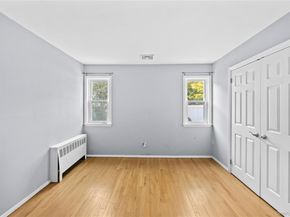 21 Via Continental, Huntington Station NY 11746