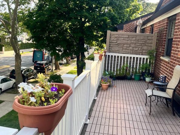 196-69 73 Avenue 2, Fresh Meadows NY 11366