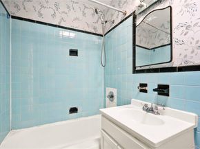 67-10 Selfridge Street, Forest Hills NY 11375