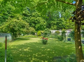 67-10 Selfridge Street, Forest Hills NY 11375