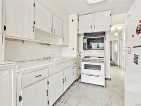 67-10 Selfridge Street, Forest Hills NY 11375