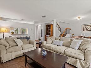 122 Woods Brooke Circle, Ossining NY 10562