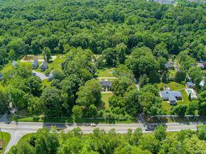 3 Meadow Park Road, Baldwin Place NY 10505