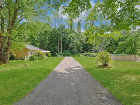 3 Meadow Park Road, Baldwin Place NY 10505