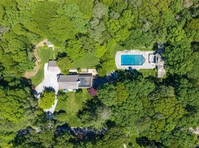 18 Jagger Lane, Westhampton NY 11977