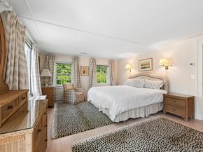 18 Jagger Lane, Westhampton NY 11977