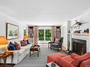 18 Jagger Lane, Westhampton NY 11977