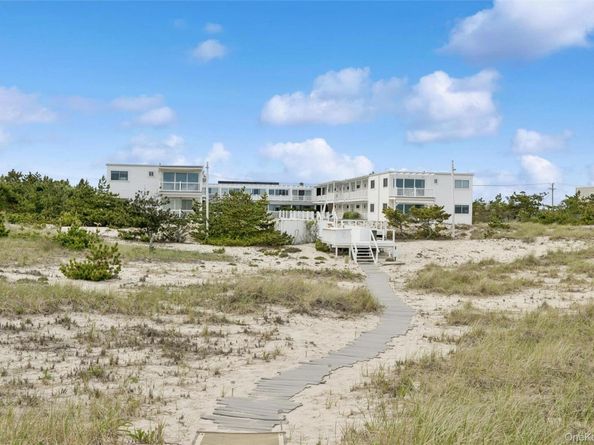 281 Dune Road 17B, Westhampton Beach NY 11978