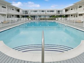 281 Dune Road 17B, Westhampton Beach NY 11978