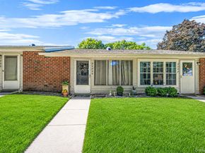 200 NewCastle Court E, Ridge NY 11961