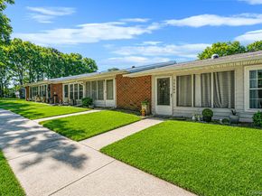 200 NewCastle Court E, Ridge NY 11961