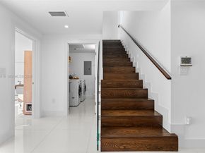 45 SW 19th Rd, Miami FL 33129