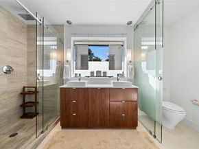 45 SW 19th Rd, Miami FL 33129