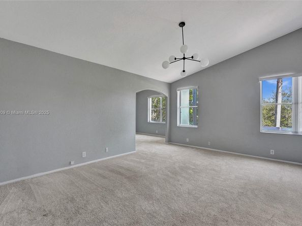 10730 NW 56th Ct, Coral Springs FL 33076
